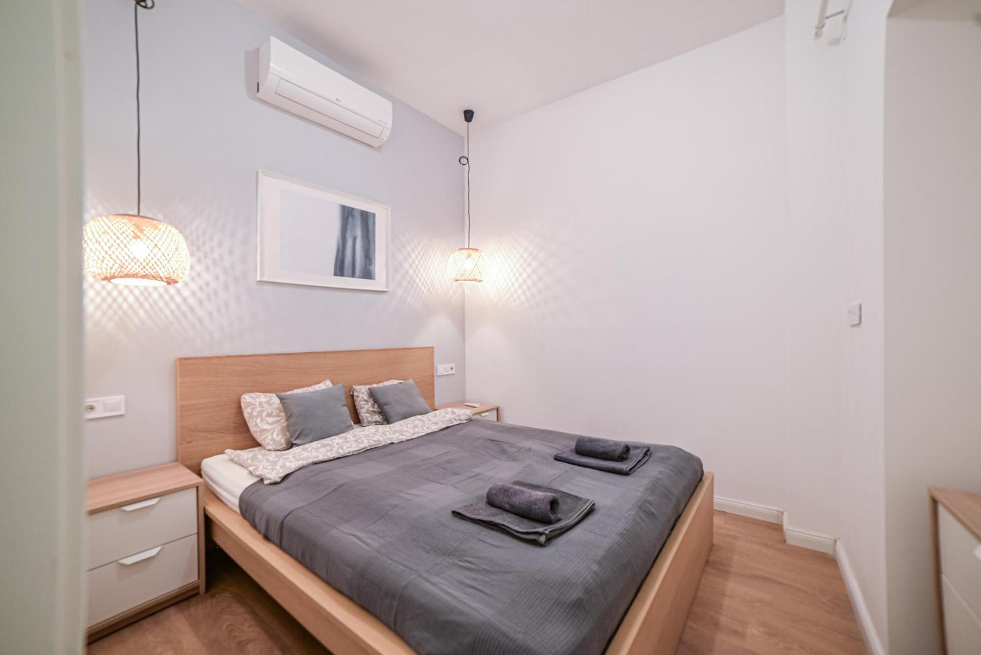 Cosy Corner - Csengery Street